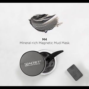 Magnetic Mud Mask 50% OFF